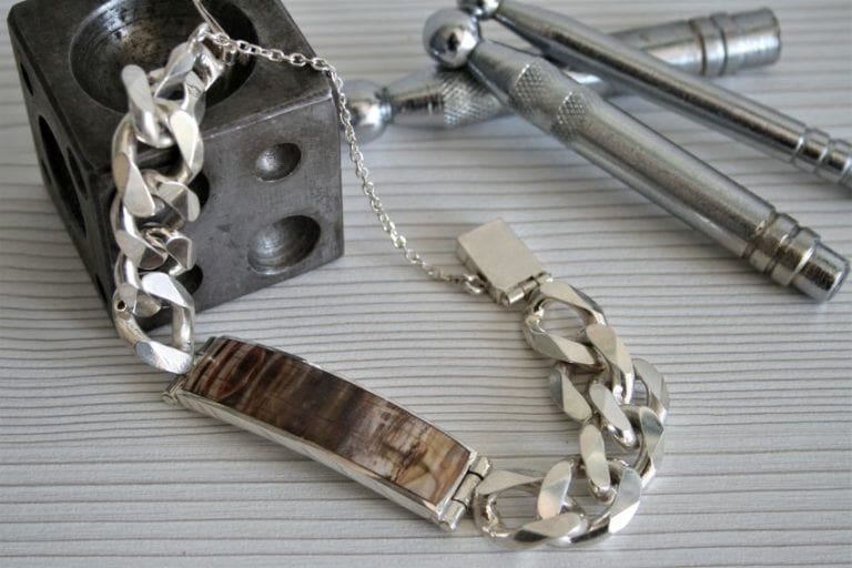 brazalete hombre madera